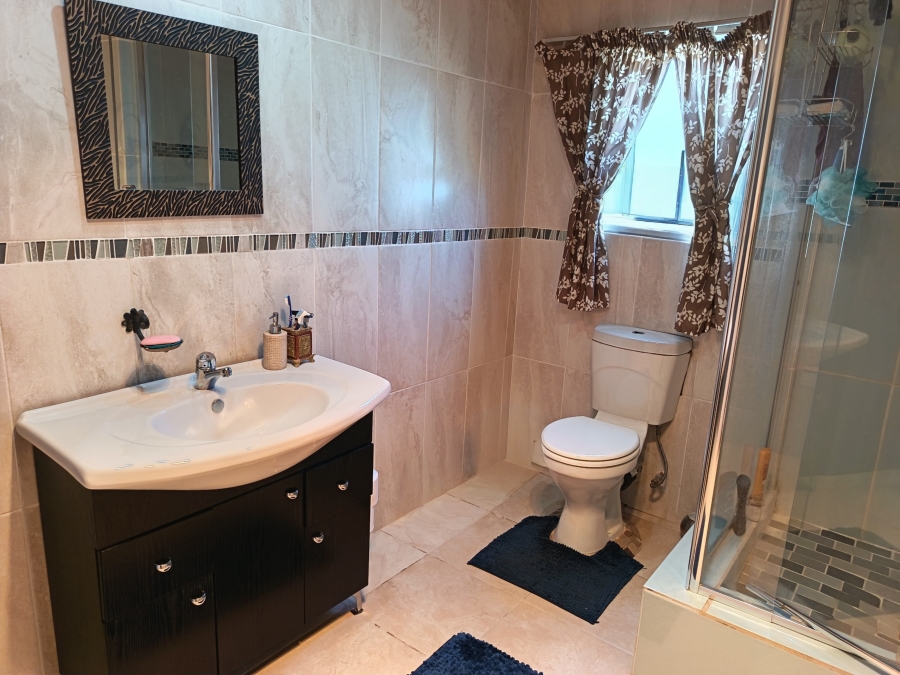 2 Bedroom Property for Sale in Scheepershoogte Eastern Cape